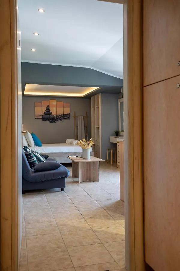 Resort Helen'S Studios & Apartments Skala