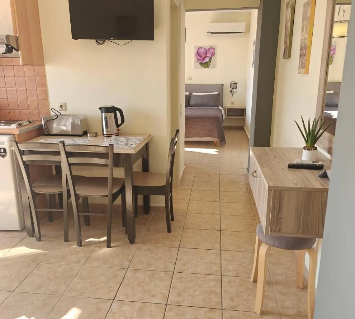 Resort Helen'S Studios & Apartments Skala