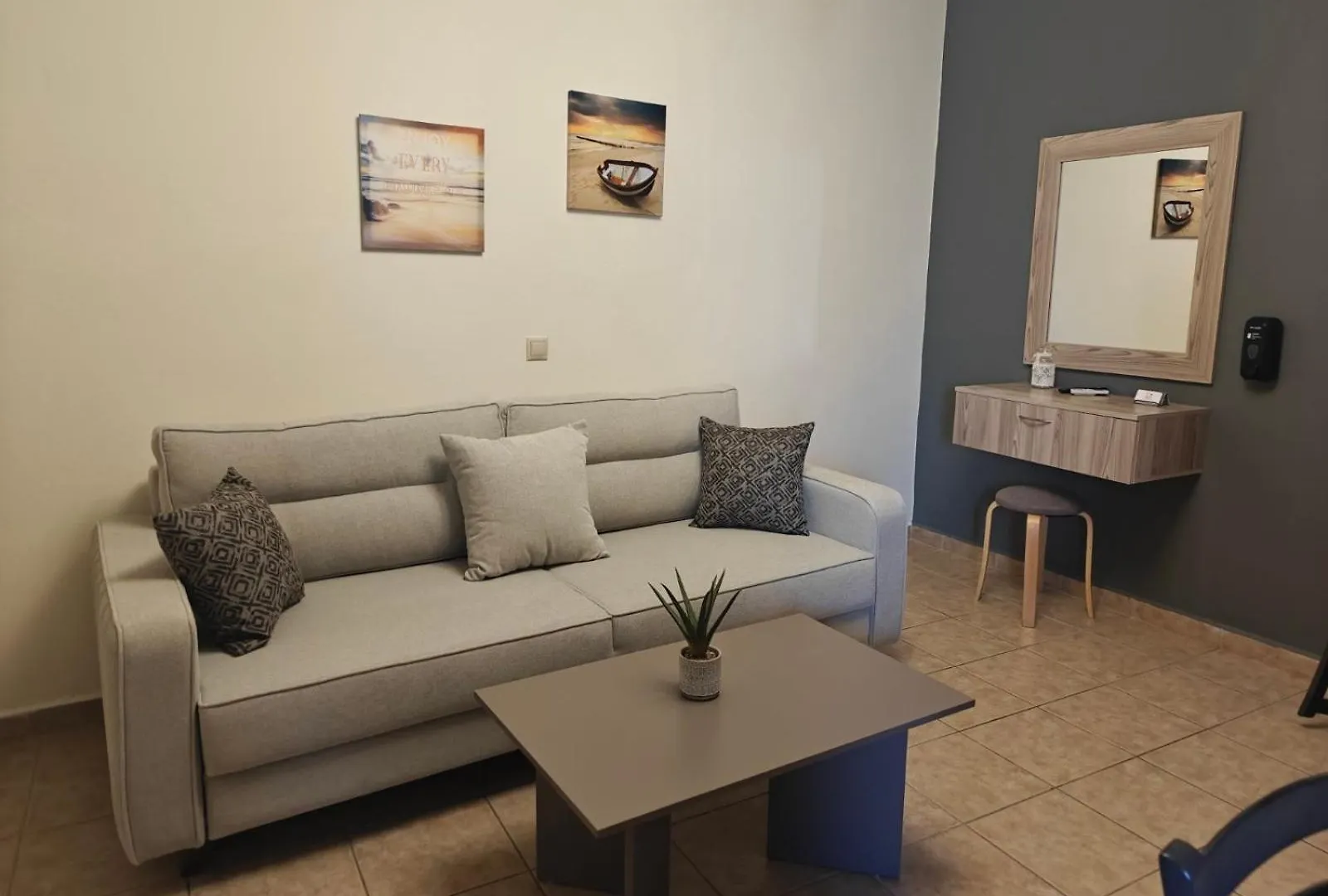 Resort Helen's Studios&Apartments Skala